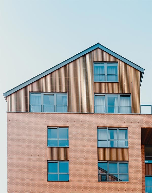 Brokerage bernard hermant kqolr8oiqlu unsplash